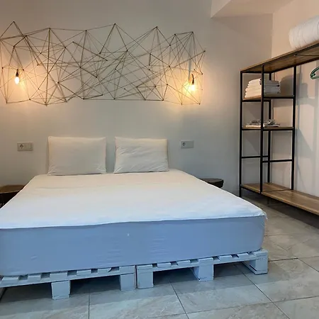 Marina Loft 홈스테이
